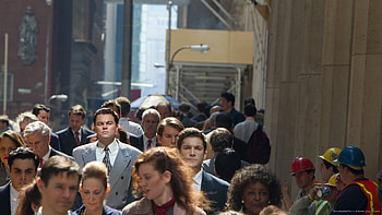 The Wolf Of Wall Street Face In The Crowd for HD wallpaper