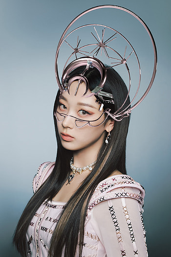 Giselle , Aespa K-pop, Fan preferences, Artist visuals HD phone wallpaper