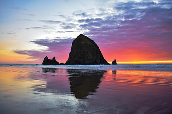 Cannon beach, sunset, sea, reflections HD wallpaper