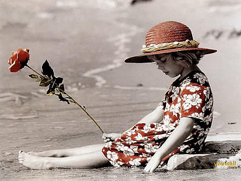 Thinking of you..., rose, flower, love, pensive, child, beach HD wallpaper
