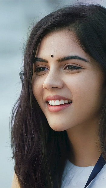 Kalyani Priyadarshini, hridayam, malayalam movie HD phone wallpaper