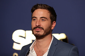 Ryan Corr TV Shows, Australian actor, Characters portrayal, Small screen talent HD wallpaper