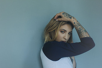 Julia Michaels 2019, julia-michaels, singer, music, girls HD wallpaper
