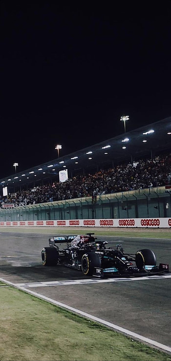 Lewis hamilton, F1 HD phone wallpaper