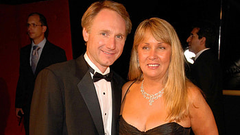 Dan Brown, Lawsuit, Doppelgnger, Ex-wife's claim HD wallpaper
