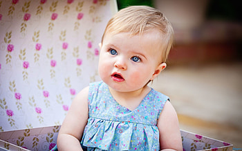 Cute Baby Girl & its Cute Girl Wallppaer HD wallpaper