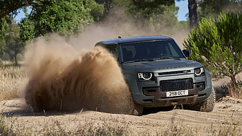 2025 Land Rover Defender Octa, car, Land Rover, Land Rover Defender Octa, vehicle, sand HD wallpaper