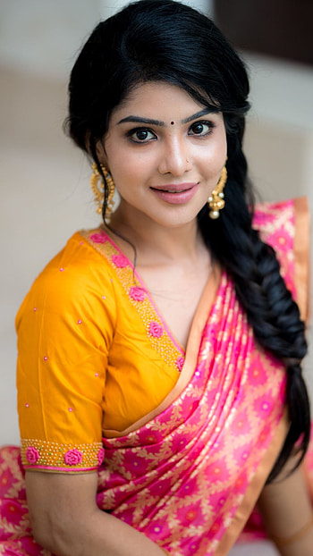 Pavitra Lakshmi, , saree beauty HD phone wallpaper
