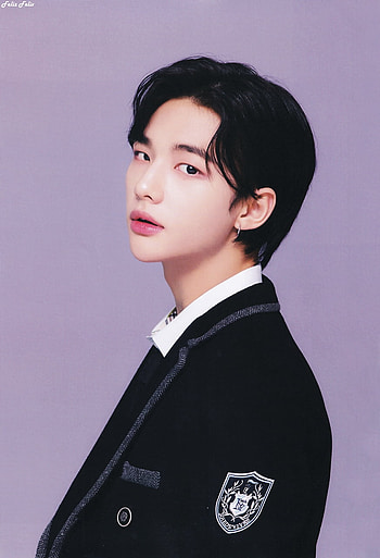 hyunjin, kpop, stray kids, straykids HD phone wallpaper