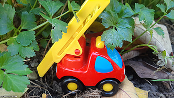 Car toy in garden, garden, toys, car, truck HD wallpaper