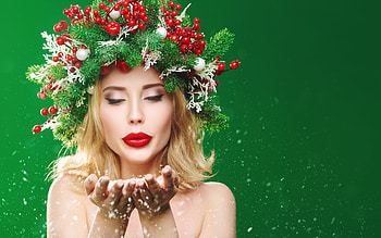 Christmas girl, craciun, red, green, christmas, face, girl, woman, wreath, model HD wallpaper