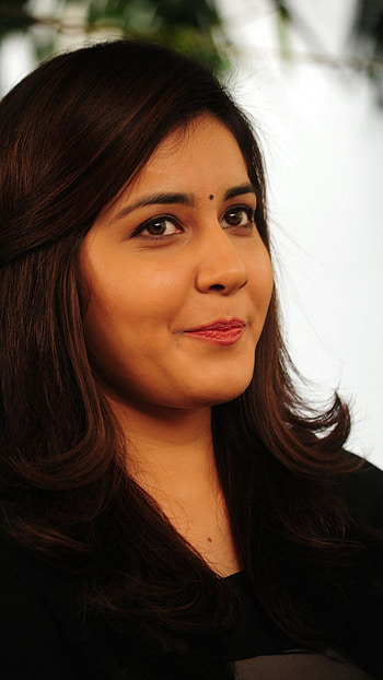 Rashi khanna, model, telugu actress HD phone wallpaper