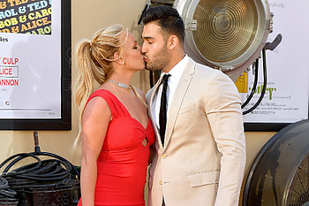 Sam Asghar, Britney Spears, Married couple, Ex-husband drama HD wallpaper