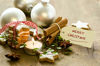 Christmas Time, decoration, candle, cake, ornaments HD wallpaper