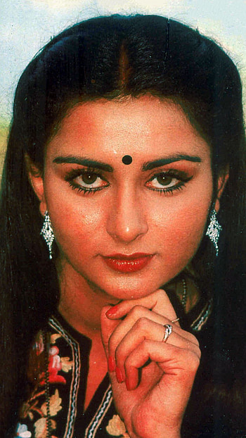 Poonam Dhillon, bollywood actress, retro bollywood HD phone wallpaper