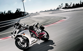 Yamaha r1 2606 HD wallpaper