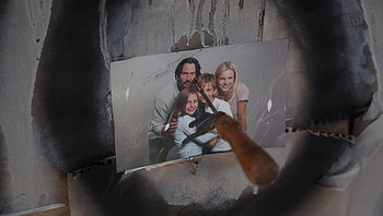 Knock Knock (2022) movie HD wallpaper