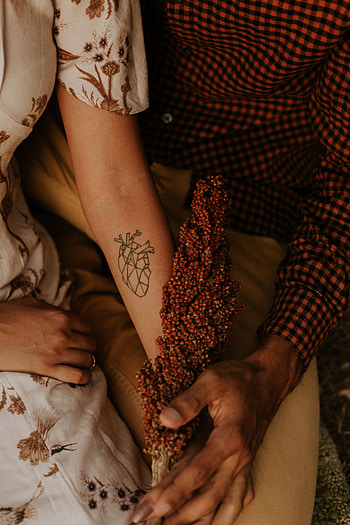 Miscellanea, Miscellaneous, Bouquet, Hands, Tattoo, Heart HD phone wallpaper