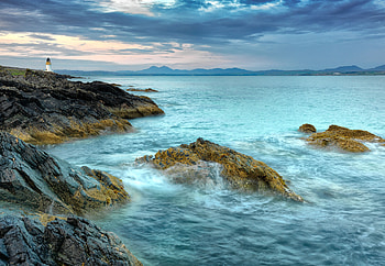 Loch Indall - Islay - Scotland, Loch Indall, Lochindall Lighthouse, Lochindall, Islay, Scotland HD wallpaper