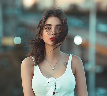 Beautiful woman, brunette, white top HD wallpaper