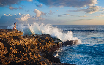 Ocean Coast at Evening, splash, coast, clouds, rock, ocean, wave HD wallpaper