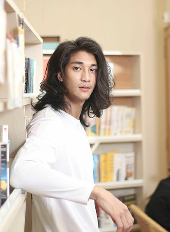 Paing Takhon, Burmese actor and model, Cultural style, Fashion inspiration HD phone wallpaper