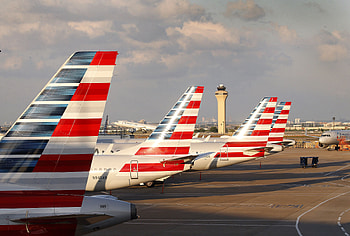 American Airlines, Service reduction to Haiti HD wallpaper