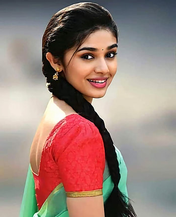 Krithi shetty, Telugu actress, face, uppena HD phone wallpaper