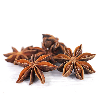 Anise Plant, Authentic Chinese spice, Dried aniseed, Culinary treasure HD phone wallpaper
