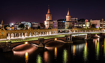 Oberbaum Bridge Berlin, berlin, bridge, night graphy, oberbaum HD wallpaper