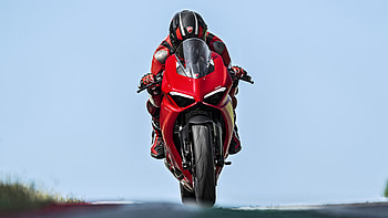 Ducati Panigale V2 Motorcycle, vehicle, Ducati Panigale V2 HD wallpaper