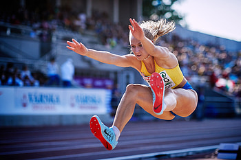 Maja Askag, Long Jump HD wallpaper