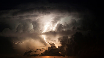 Ultra lightning, Top-quality , Stunning visuals, Exquisite details HD wallpaper