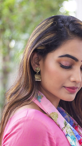 Spandana palli, telugu actress, closeup HD phone wallpaper