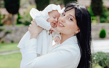 Mother with Daughter, baby, mother, love, daughter HD wallpaper