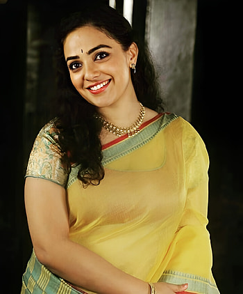 Nithya menon, tartan, saree, sleeve HD phone wallpaper