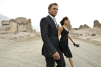 Quantum Of Solace, james, solace, quantum, bond HD wallpaper