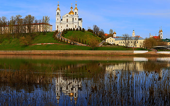 Church in Belarus, dome, reflection, church, Belarus, water HD wallpaper