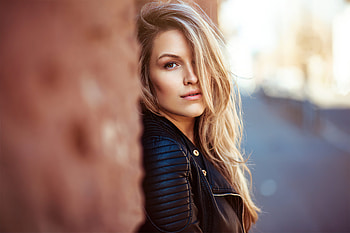 Blonde Girl Standing Side Wall , blonde, girls, model HD wallpaper
