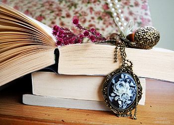 A Piece of my Own, books, soft, object, abstract HD wallpaper