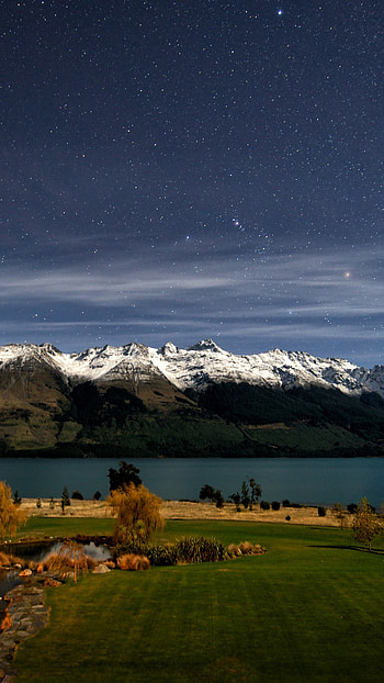 Queenstown lake, Stars and mountain, Snow and grass, Sky landscape HD phone wallpaper
