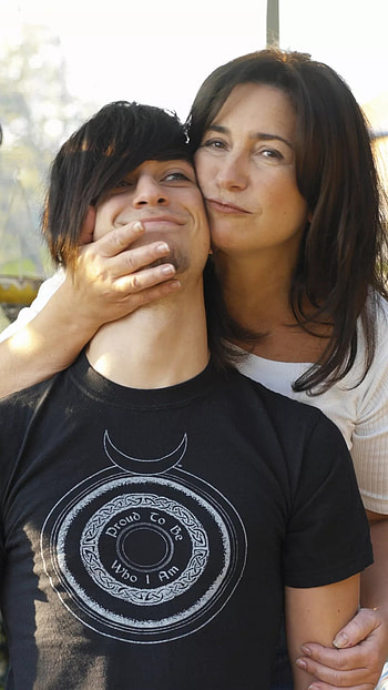 Mom Dad Wala, Mother Love Son HD phone wallpaper