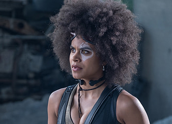 Domino, Mutant ally, X-Force member, Probability manipulation HD wallpaper