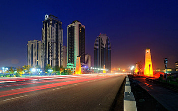 Cities, Night, City, Shine, Light, Road, Movement, Traffic, Grozny, Fearsome HD wallpaper