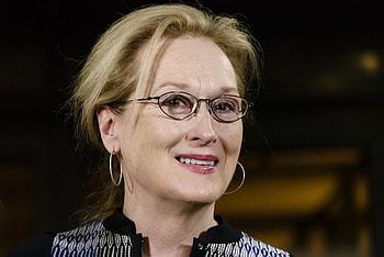 Meryl Streep, Versatile actress, Meryl Streep , Iconic performances HD wallpaper