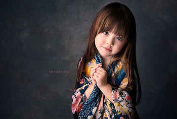 Pretty please!, blue, meg bitton, black, girl, child, copil, hand, please HD wallpaper