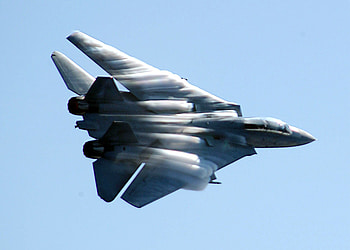 Last Tomcat to operationally trap aboard a U.S. Navy aircraft carrier. F14 ... HD wallpaper