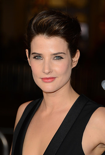 Cobie Smulders, Celebrity , Stunning beauty HD phone wallpaper