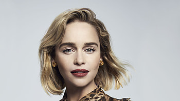 Emilia Clarke hoot For Dolce And Gabbana, emilia-clarke, celebrities, girls, hoot HD wallpaper