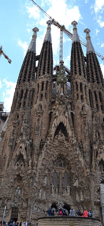 Captivating beauty, Cultural landmark, Masterpiece of design, Spiritual sanctuary HD phone wallpaper